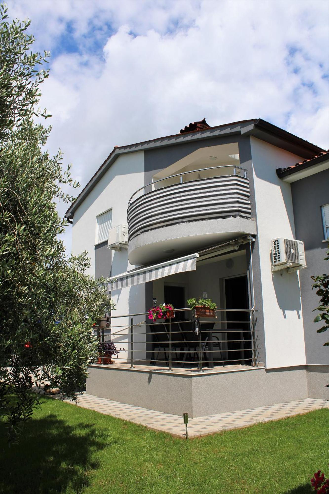 Apartments Nelle Пула Экстерьер фото